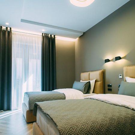 טיראנה Hotel Stela Center מראה חיצוני תמונה